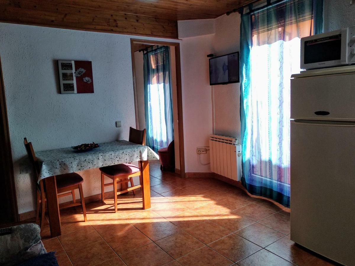 Apartamentos Loli แบร์กา ภายนอก รูปภาพ