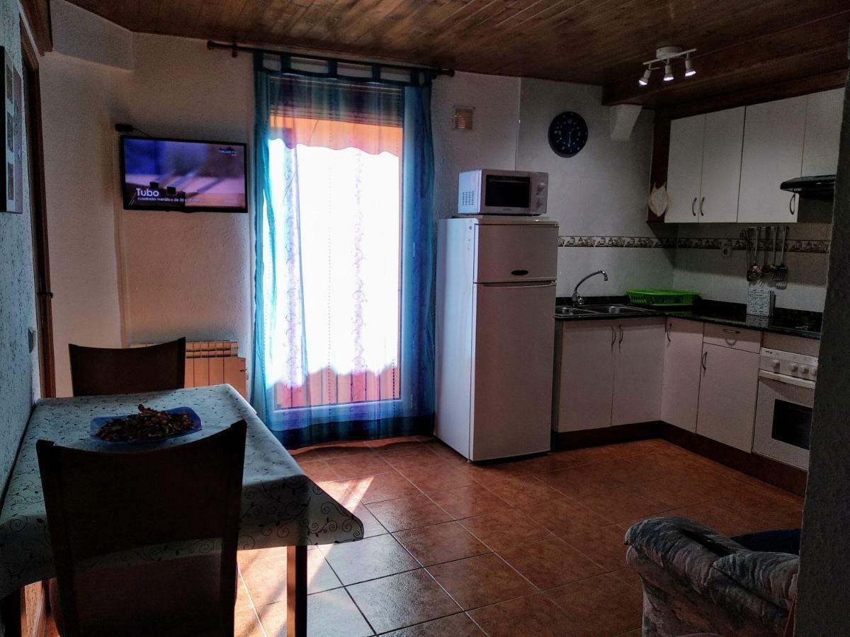 Apartamentos Loli แบร์กา ภายนอก รูปภาพ